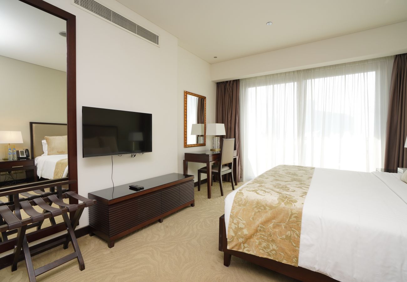 Apartment in Dubai - Two Bedroom Apartment Prime Full Marina View
