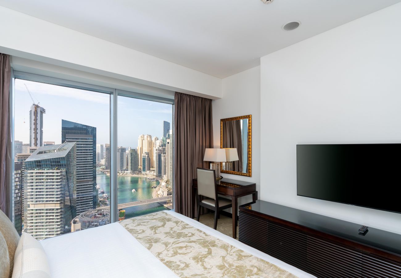 Apartment in Dubai - One Bedroom Apartment Prime Marina View