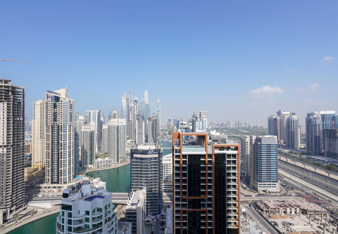 Apartment in Dubai - Two Bedroom Apartment Prime Urban View