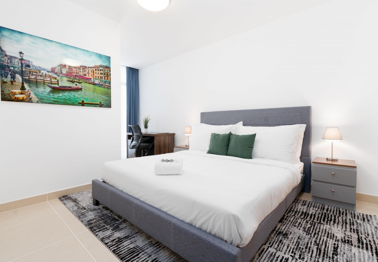 Apartment in Dubai - Two Bedroom Furnished apartment Al Ghurair Deira