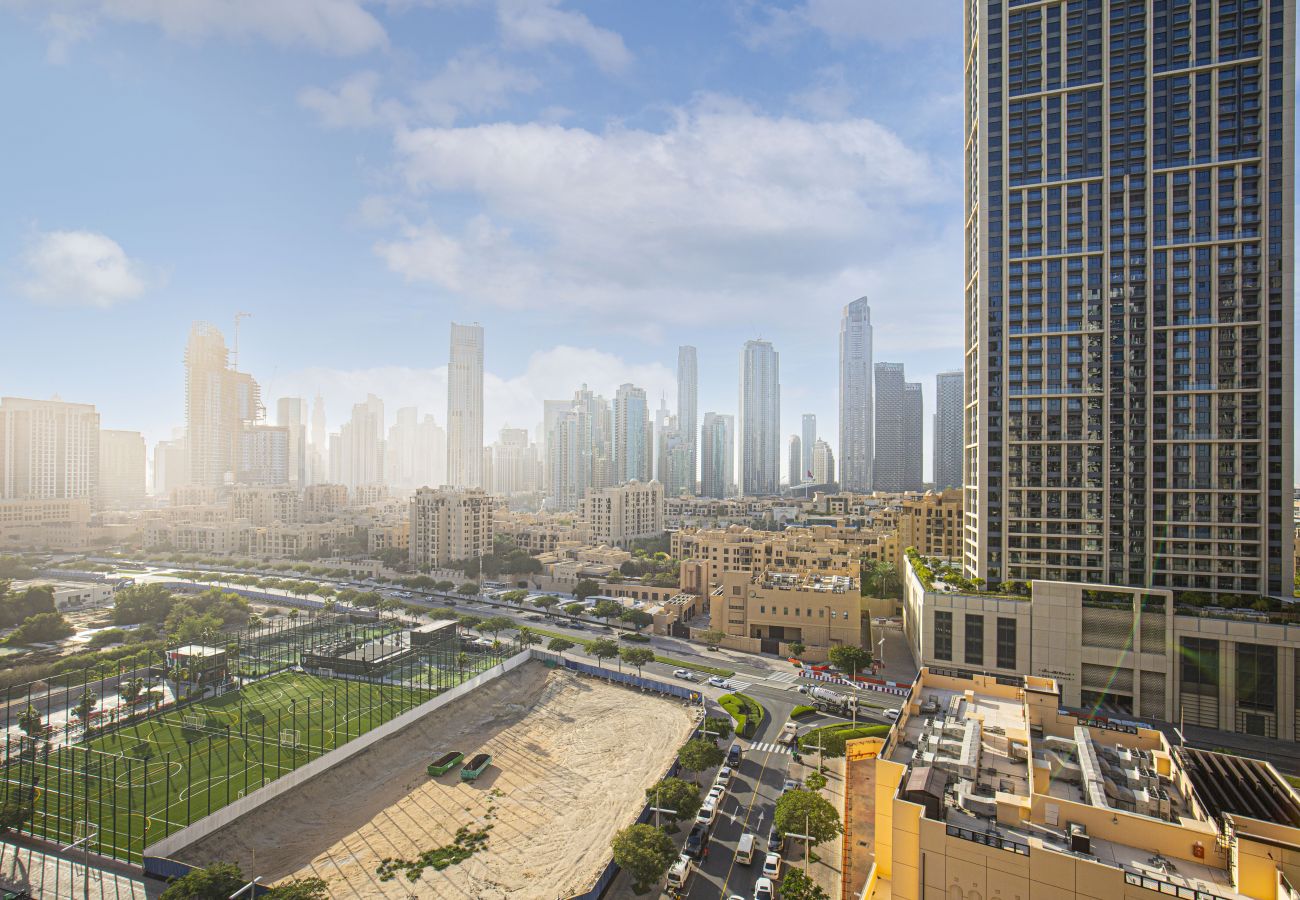 Apartment in Dubai - 2BR Furnished in Downtown Dubai - Burj Views Tower